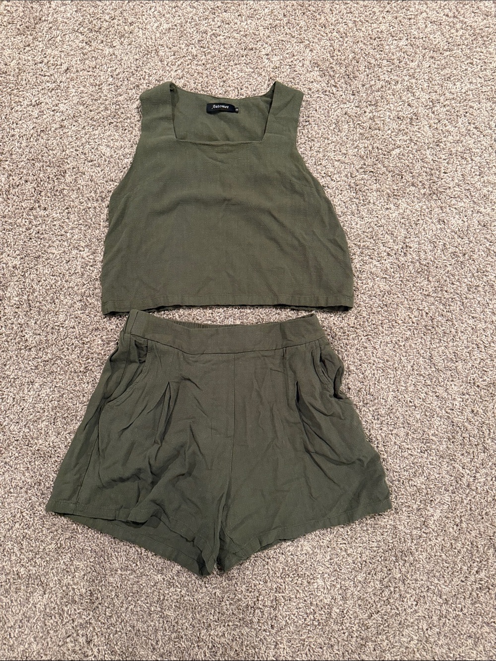 Olive Green Square Neck Crop Tank Top